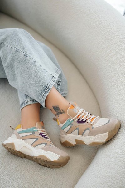 Parponi Warri Women's Thick Soled Suede Snekaers Beige