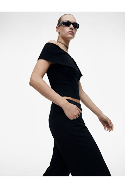 Koton Slim Fit Zipper Detailed Off-The-Shoulder Camisole Short Sleeve T-Shirt