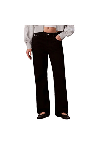 Calvin Klein Women's Signature 90s Straight Jeans 31