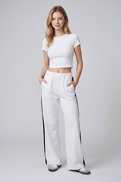 bacc White Two-Thread Comfortable Fit Sweatpants with Side Stripes and Pockets