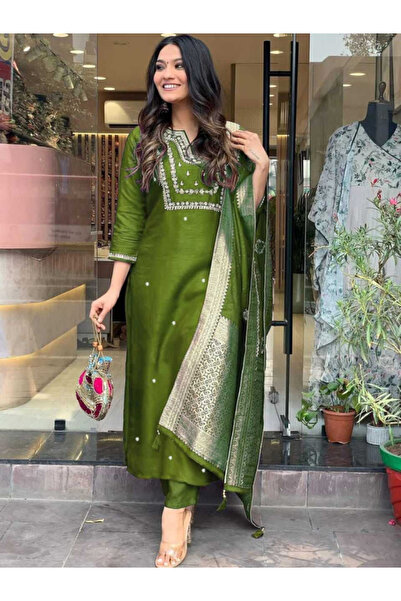 MYSMAR Green Slub Cotton Silk Embroidered Kurti Pant Set -TRNF8153-Green