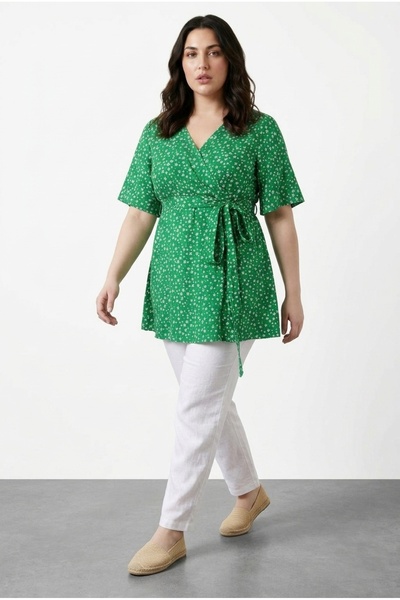 Stil Diva Belted V-Neck T-Shirt