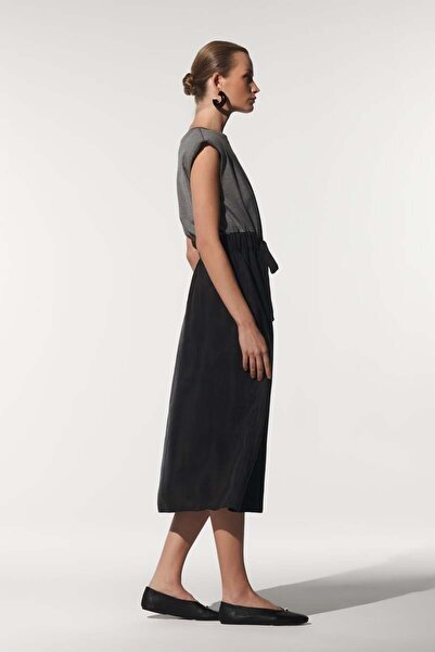 GONCA Niqozza Calista Knitted Detailed Silk Dress
