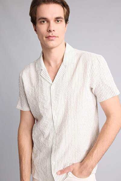 DeFacto Modern Fıt Apaş Collar Short Sleeve Shirt I1705Ax26Sm