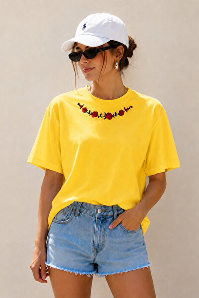 ArtYus Rose Collar Detail Printed Unisex Oversize T-Shirt – Cotton Crew Neck ...