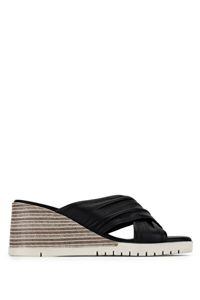 Tamer Tanca Women's Black Heeled Slippers