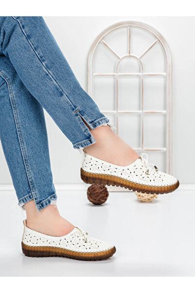 mei Women's Ballet Flats 5XJ97 White