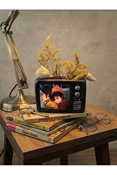 MUMDASH HOBİ SANAT ATÖLYESİ RETRO TV saksı nostalji televizyon Yeşilçam 14 cm