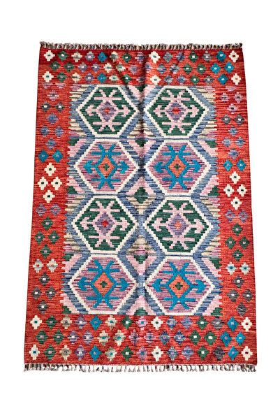 Halıcıoğulları EL DOKUMA KİLİM, Etnik desenlere sahip el dokuması yün kilim