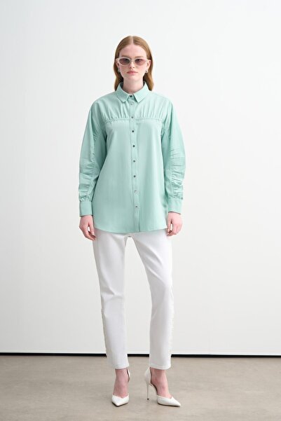 Moodbasic Büzgü Detaylı Çıtçıtlı Gömlek - Yeşil