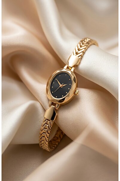 KLISHE Butik Women's Steel Watch Gold Color & Black Dial Oval Case Special De...