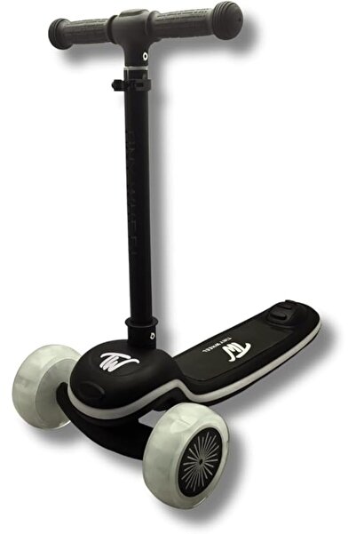 Generic Luminous scooter in black from TW