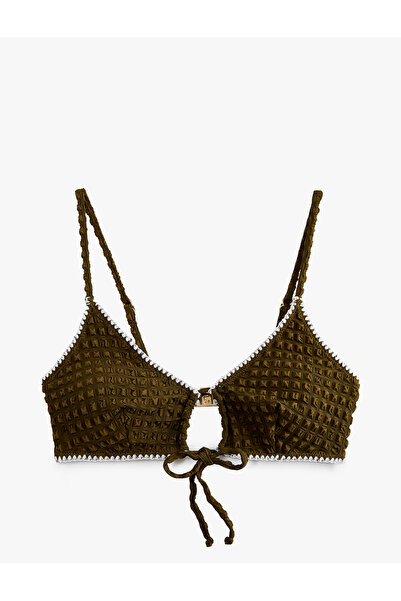 Koton Önden Bağlama Detaylı Dokulu Kroşe Detaylı Bikini Üstü