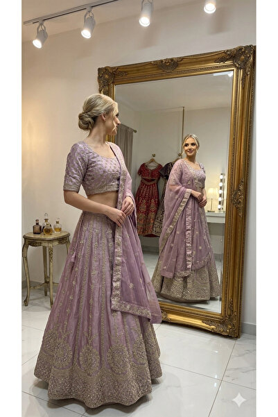 Aashiv's Collection [Renk] [Kumaş Türü] İşlemeli Hint Lehenga Choli Takımı