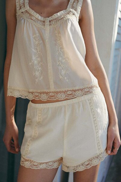 H&M Embroidered viscose-blend shorts