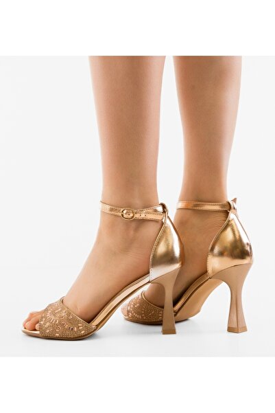 BENOTTİ Larrucaz Gold Heeled Sandals