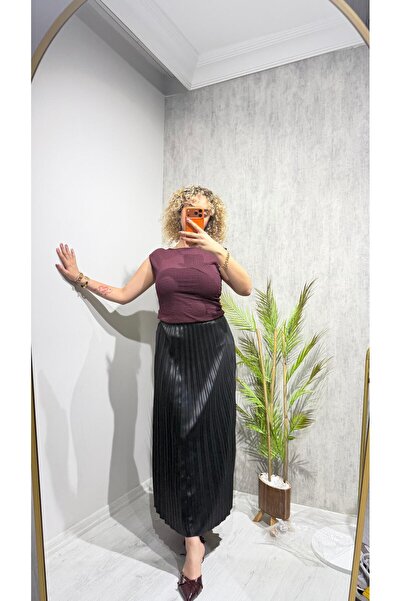 BELİS WEAR تنورة نسائية مطوية ذات سطح لامع