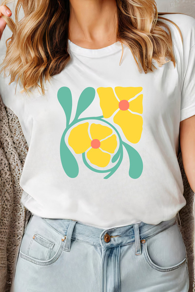 Sarah's Boutique Women's T-shirt – 100% cotton – Yellow Blooms