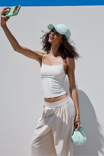 Stradivarius Korse Detaylı Top