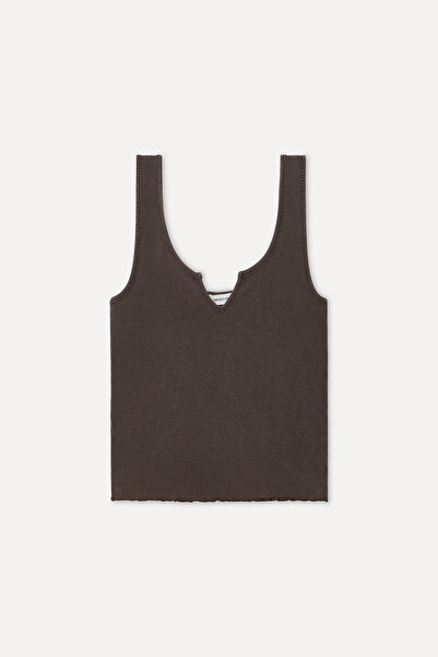 Mudo Women's Brown U-Neck Undershirt