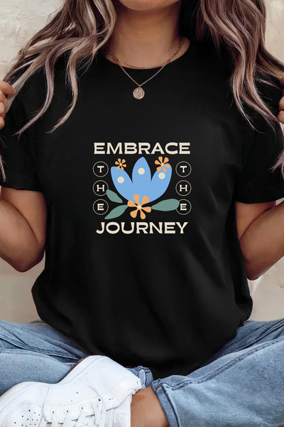 Sarah's Boutique Women's T-shirt – 100% cotton – Journey Flower
