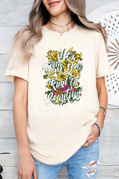 Sarah's Boutique Women's T-shirt – 100% cotton – Kind Beautiful