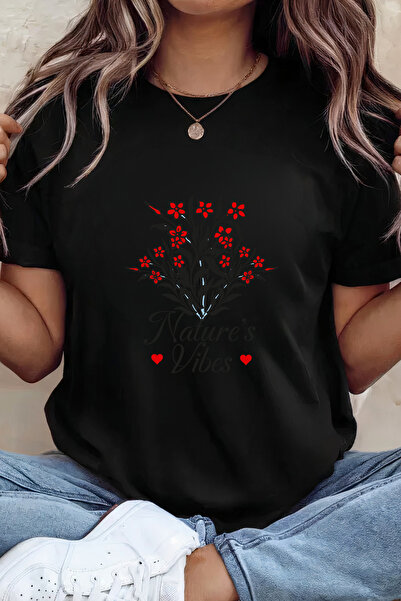 Sarah's Boutique Women's T-shirt – 100% cotton – Nature Vibes