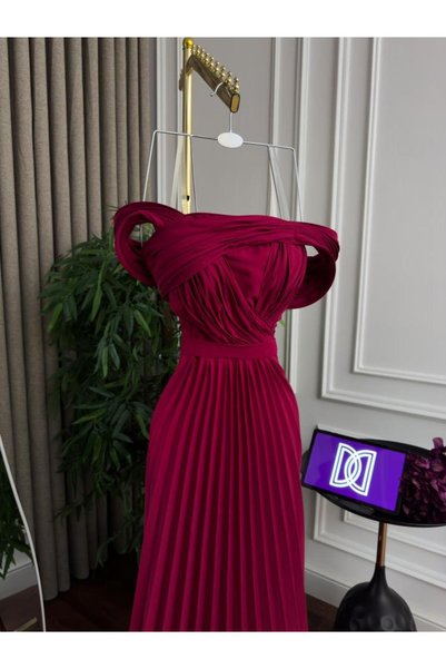 BASMA FASHION فستان برغندي ناعم / راقي