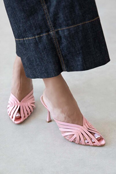 STRASWANS Prague Women's Heeled Satin Sandals Powder
