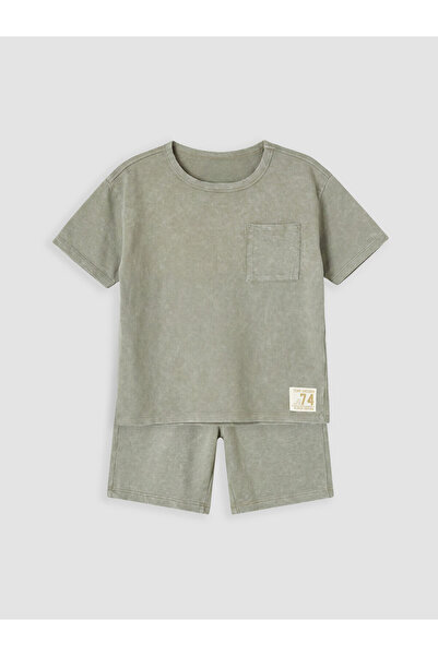 LC Waikiki Printed boys' t-shirt and shorts set