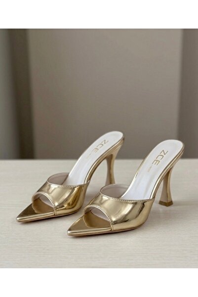 İ-ZZCELLA MODA Gold Patent Leather Goblet Heeled Women's Evening Dress Shoes ...