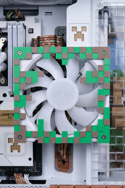 Kınık Minecraft 120x120 mm Toprak ve Çimen Çerçeveli Oyun PC aksesuarı , Masa...