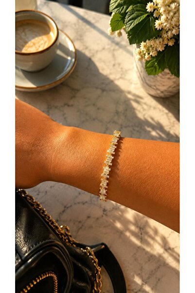 TREND VİTRİNİM ✨14K Gold Taş Detaylı Çelik Bileklik – Kararma Yapmaz Kadın Bi...