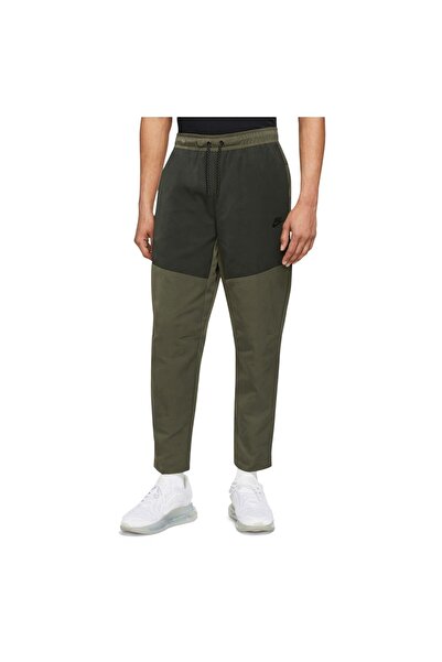 Nike Pantaloni de trening bărbați S