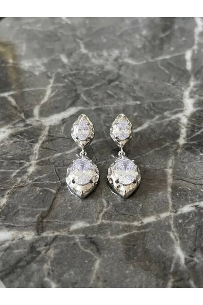 Riseth Jewelry Eternity Earring