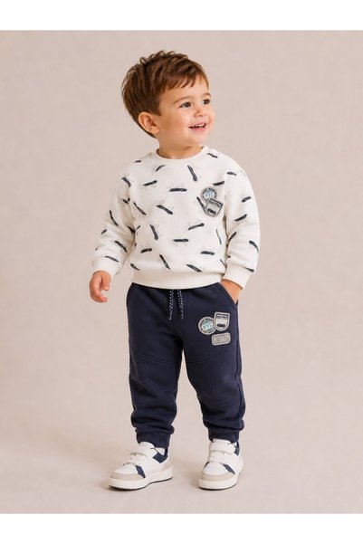 Dirkje Boys 2pc Set – Skateboard All-Over Print Sweatshirt & Jogger Pants
