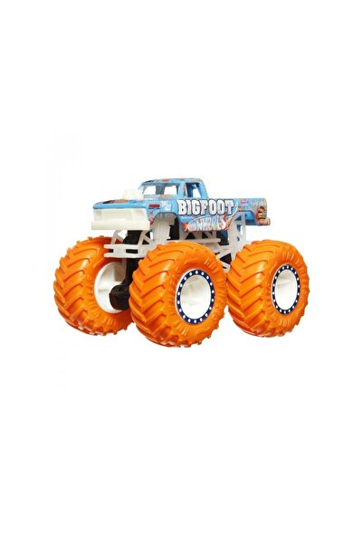Hot Wheels x Sinsay يتوهج في الظلام بمقياس 1:64 بيغ فوت