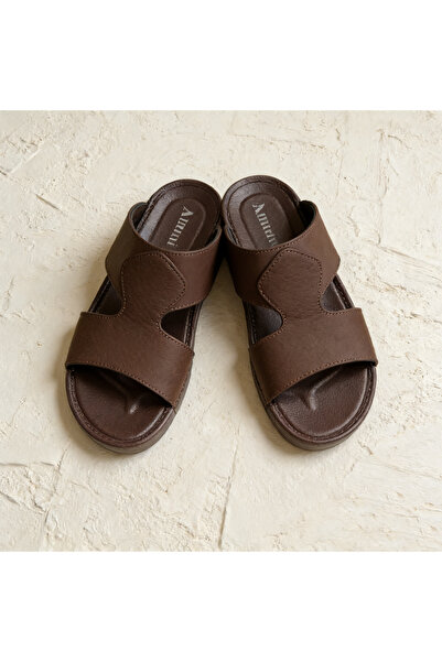 SAUDI STEPS Sleek & Comfortable Men's Modern Zubairi Leather Sandals