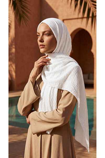 moda nokta Şal din muselină, model elegant şi modern de şal hijab, fabricat d...