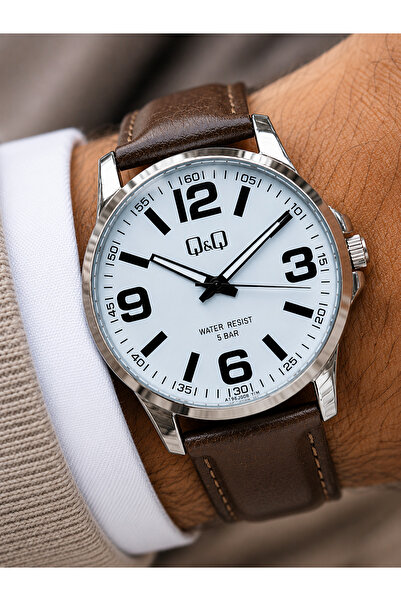 Q&Q Men's Wristwatch with Brown Leather Strap, Casual & Classic, Gift Boxed