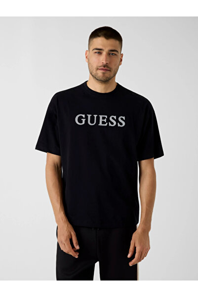 Guess تي شيرت كريس للرجال ذو تصميم فضفاض وعصري