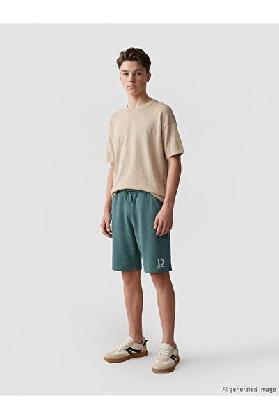 LC Waikiki Vizyon New Season Printed Soft Touch Boys' Shorts