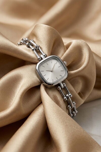 GANYMET Ti̇ffo Women's Silver Steel Bracelet Watch Square Oval Case Minimal M...