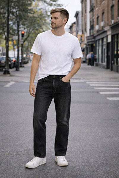 MODEN Men's Black Jeans – Loose Fit