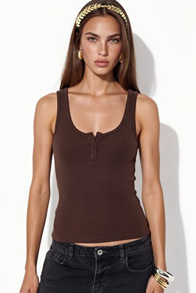 Hiccup Busem Buttoned Strap Tank Top