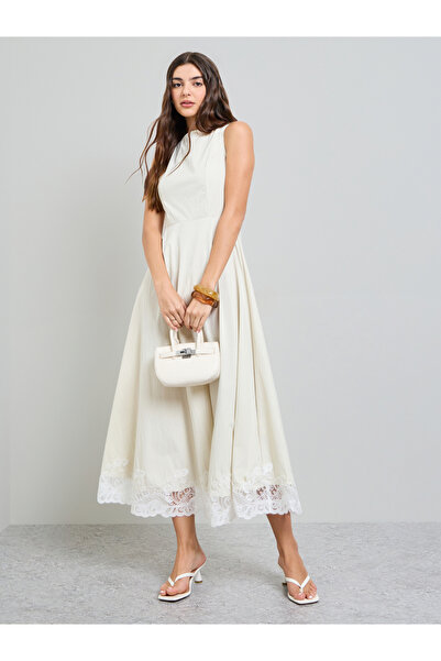 Styli Cream Lace Hem Sleeveless A-Line Maxi Dress