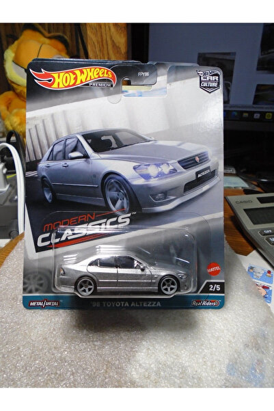 HOT WHEELS Premium Modern Classics - '98 Toyota Altezza
