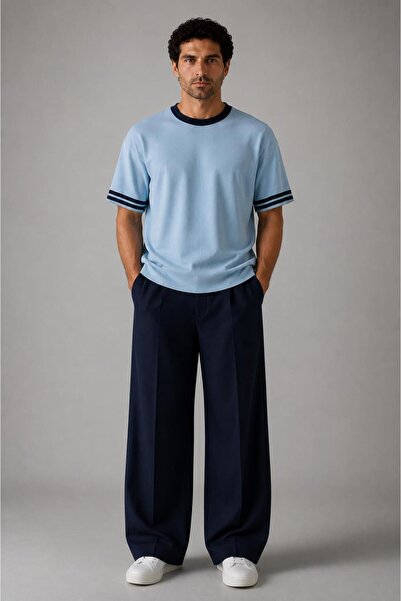 ALEXANDERGARDI Contrast Collar Basic T-Shirt with Stripe Detail