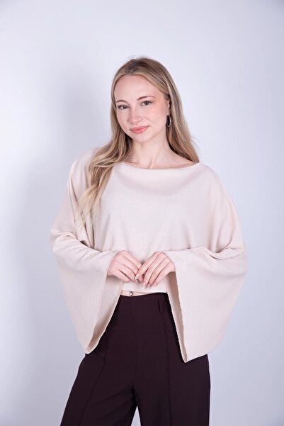 Veni Life Women's Knitted Textured Loose Long Sleeve Boat Neck Blouse