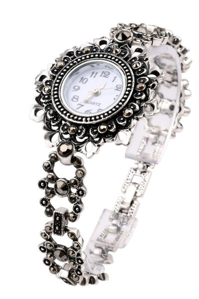 VeeShop Ceas de mana tip bratara cu hematite, rama florala dantelata vintage